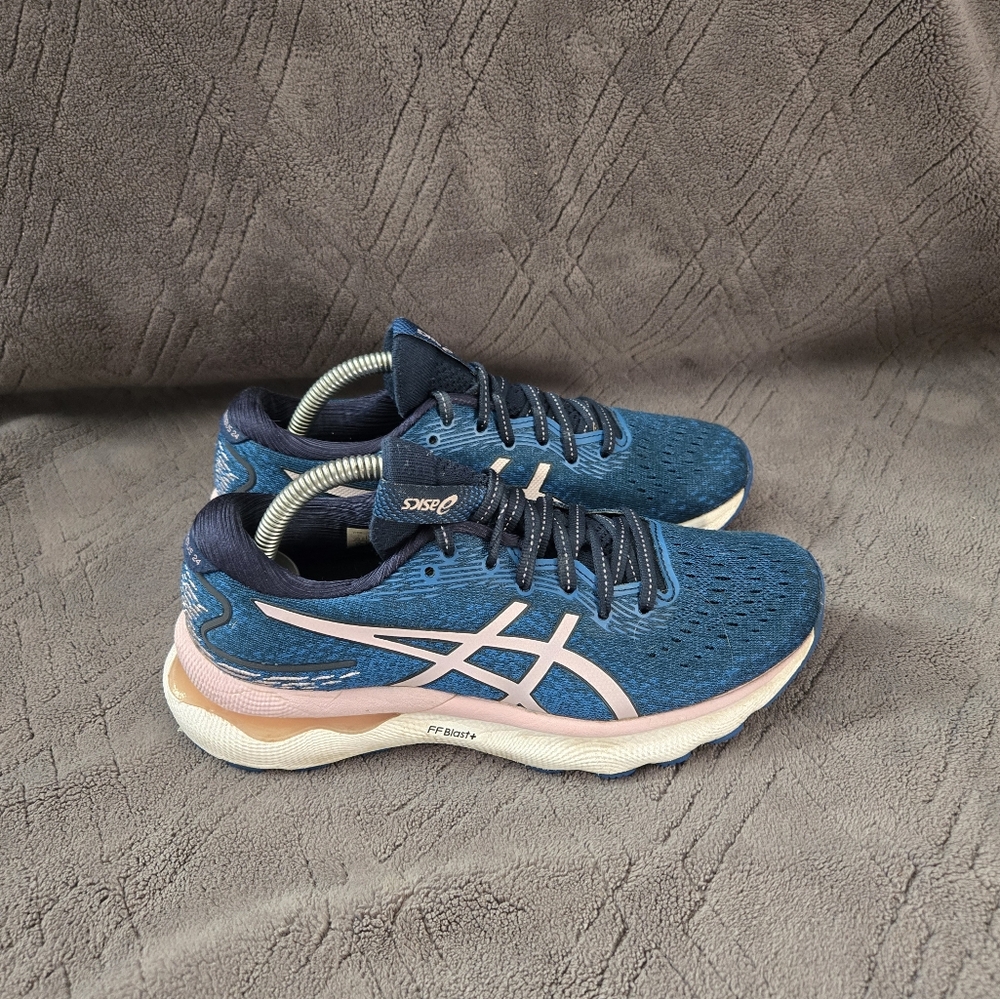 Asics Gel-Cumulus 24 Running Walking Shoes Womens Sz 6.5 Blue Athletic Sneakers